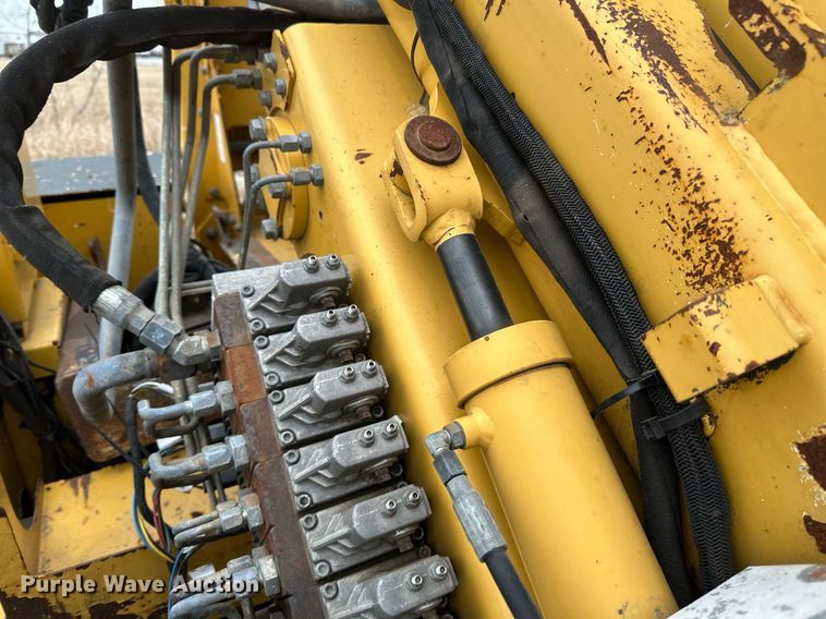 image for item DV0739 2016 Vermeer PD10 pile driver