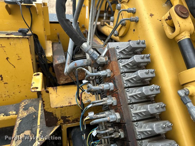 image for item DV0739 2016 Vermeer PD10 pile driver