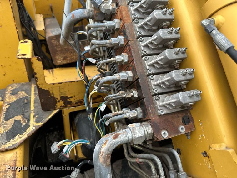 image for item DV0739 2016 Vermeer PD10 pile driver