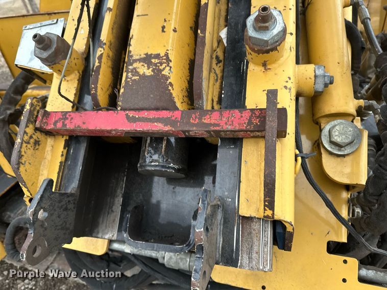 image for item DV0739 2016 Vermeer PD10 pile driver