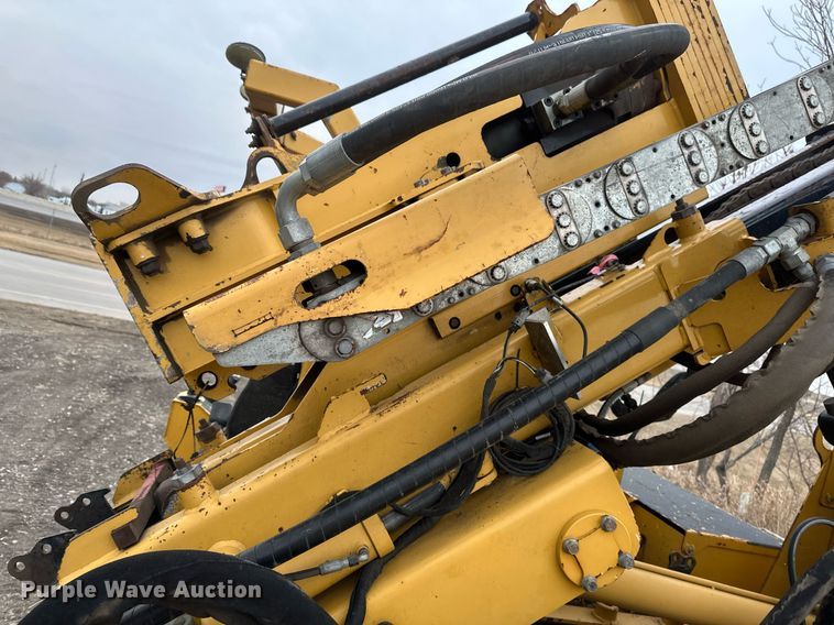 image for item DV0739 2016 Vermeer PD10 pile driver