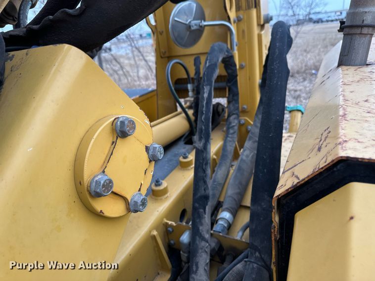 image for item DV0739 2016 Vermeer PD10 pile driver