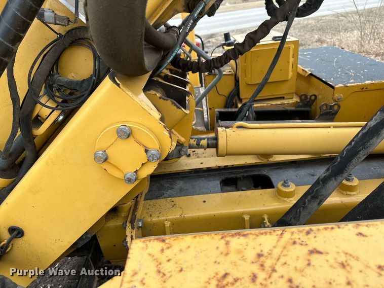 image for item DV0739 2016 Vermeer PD10 pile driver