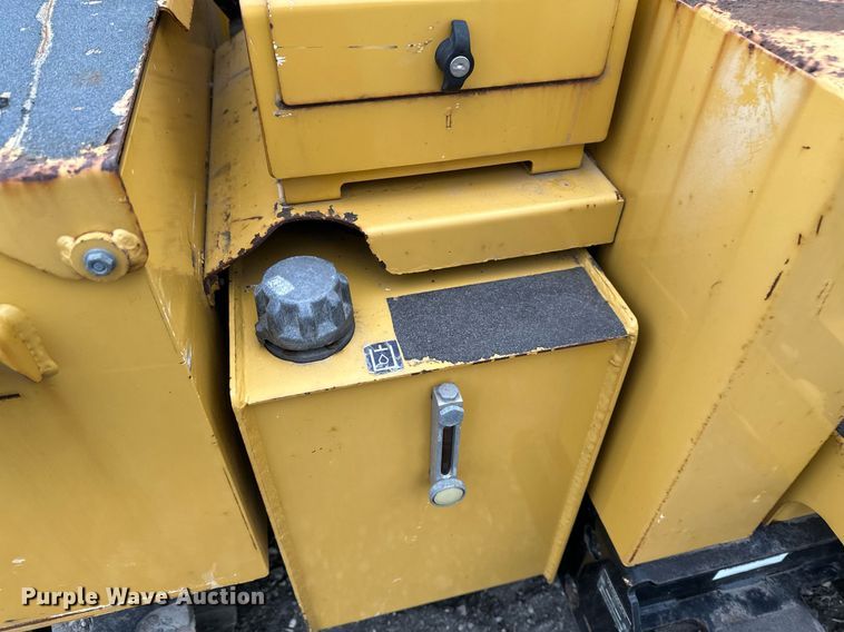 image for item DV0739 2016 Vermeer PD10 pile driver