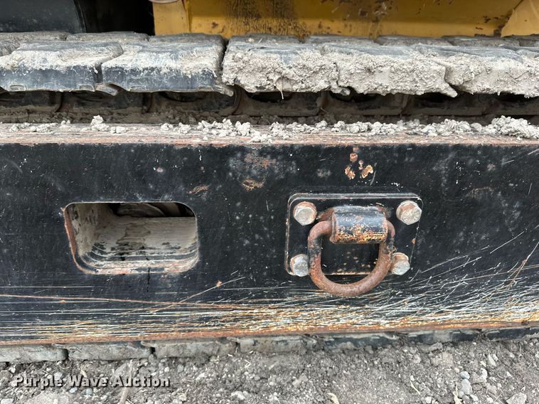 image for item DV0739 2016 Vermeer PD10 pile driver