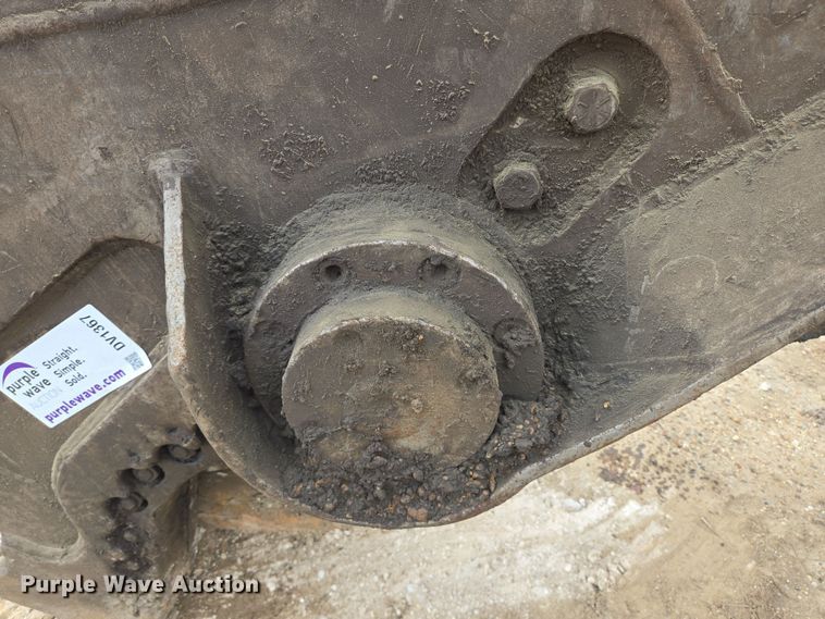 image for item DV1367 Genesis LXP300 excavator shear