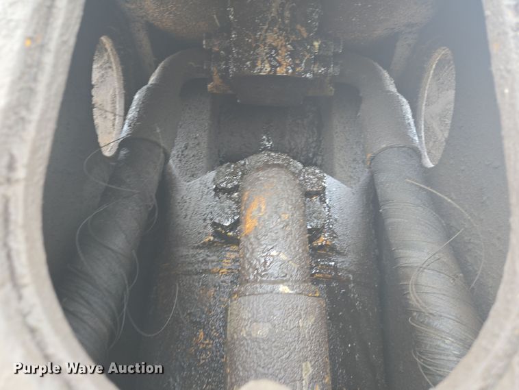 image for item DV1367 Genesis LXP300 excavator shear