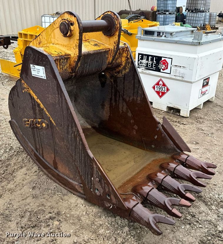 image for item DV1795 Esco 330/350/370/829E excavator bucket
