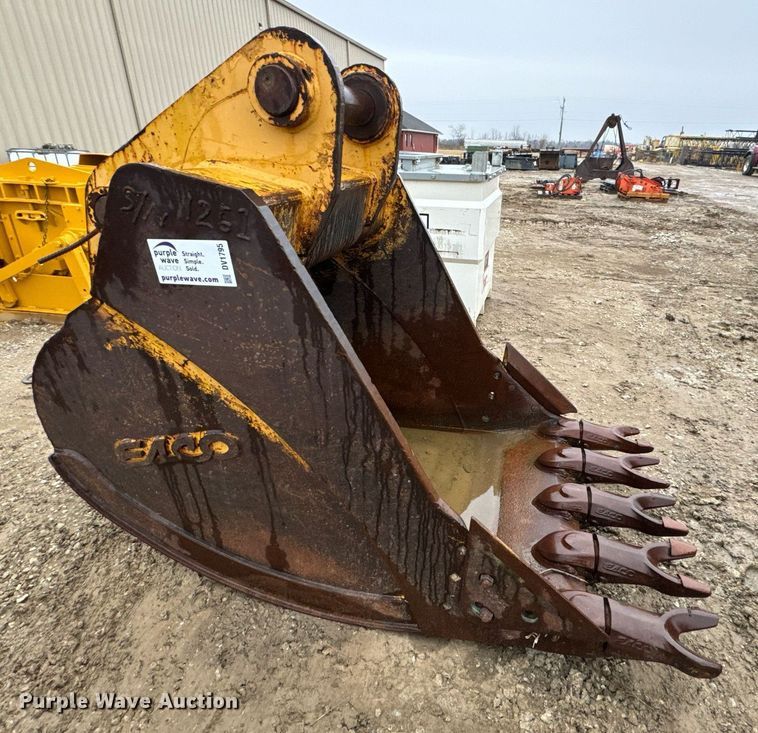 image for item DV1795 Esco 330/350/370/829E excavator bucket