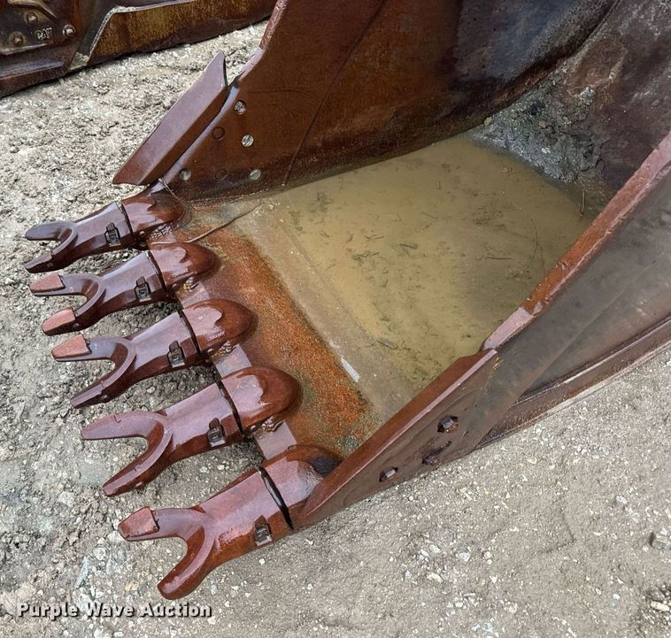 image for item DV1795 Esco 330/350/370/829E excavator bucket