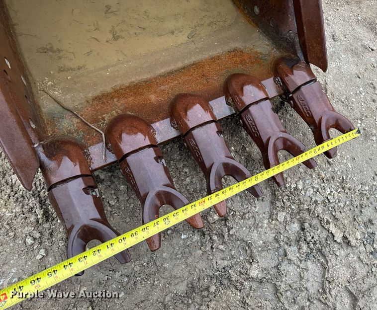 image for item DV1795 Esco 330/350/370/829E excavator bucket