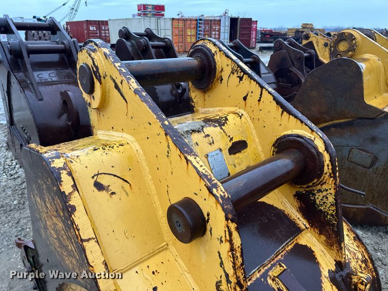 image for item DV1795 Esco 330/350/370/829E excavator bucket