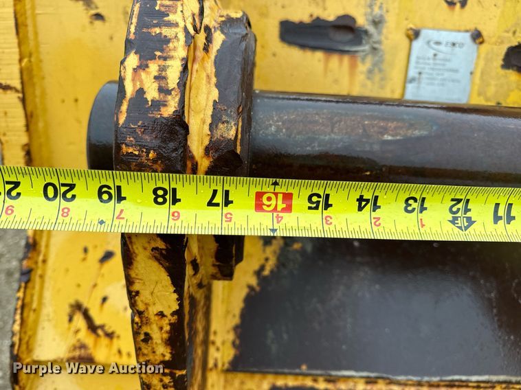 image for item DV1795 Esco 330/350/370/829E excavator bucket