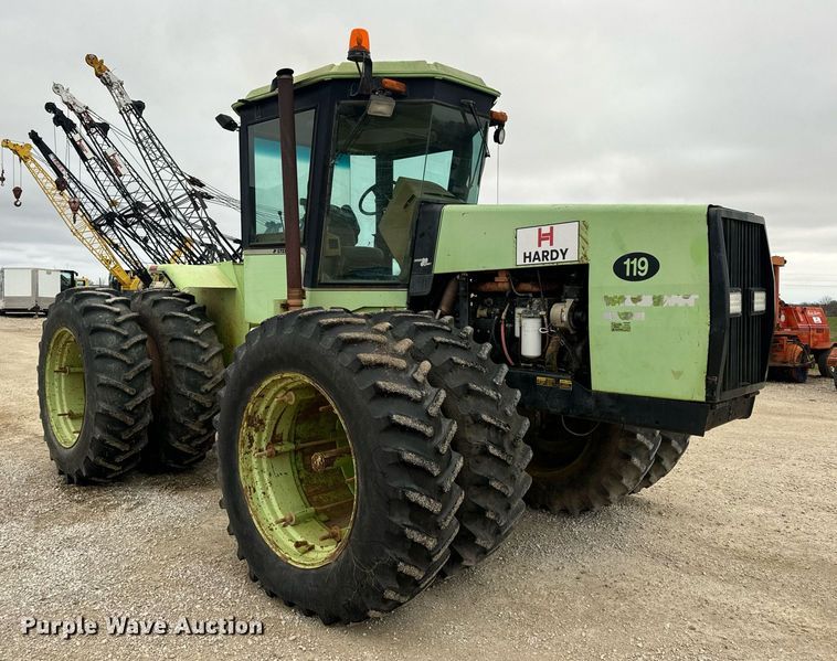 image for item DV1861 Steiger Tractor Wildcat 1000 4WD tractor