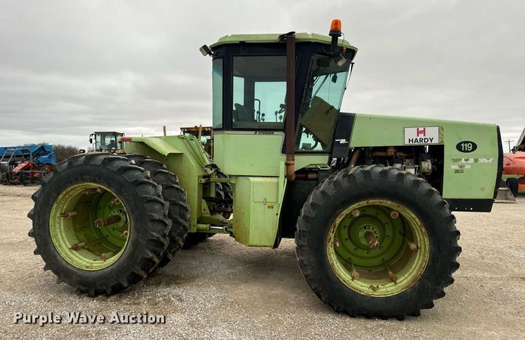image for item DV1861 Steiger Tractor Wildcat 1000 4WD tractor