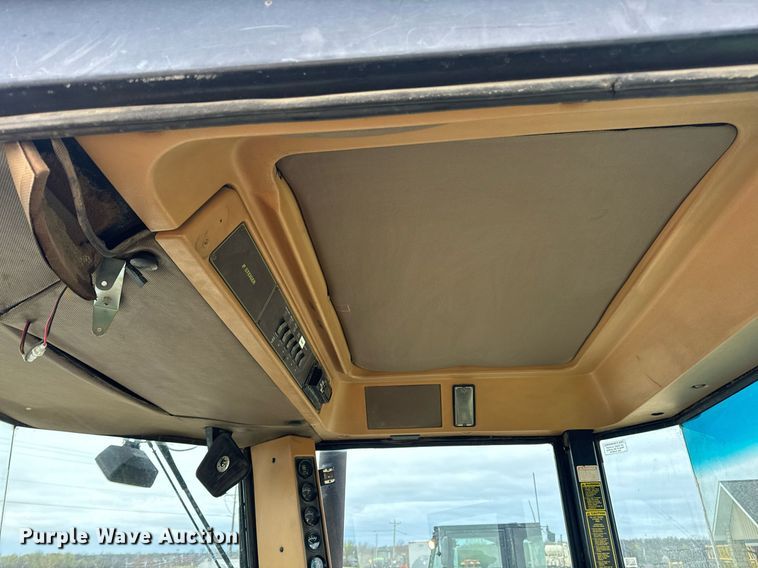 image for item DV1861 Steiger Tractor Wildcat 1000 4WD tractor