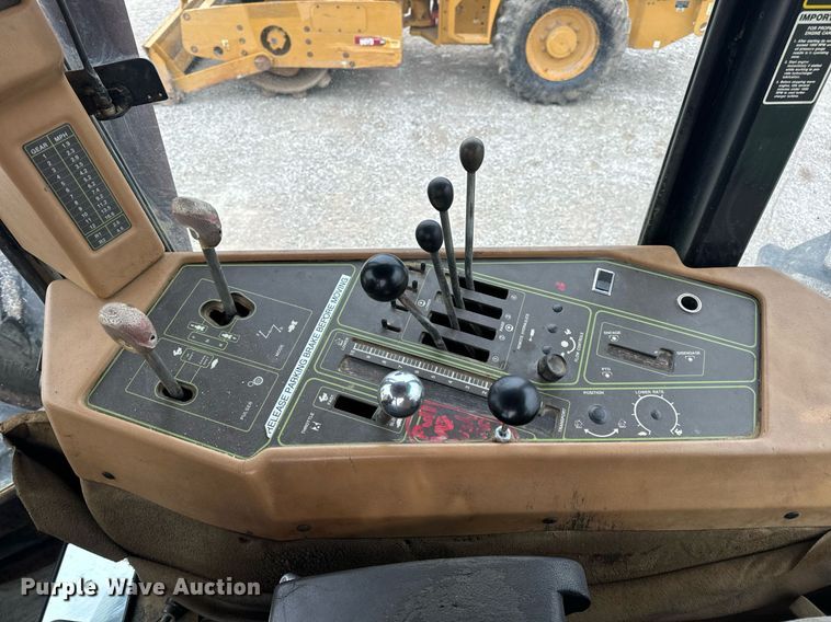 image for item DV1861 Steiger Tractor Wildcat 1000 4WD tractor