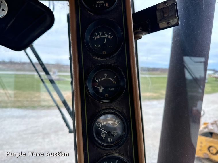 image for item DV1861 Steiger Tractor Wildcat 1000 4WD tractor