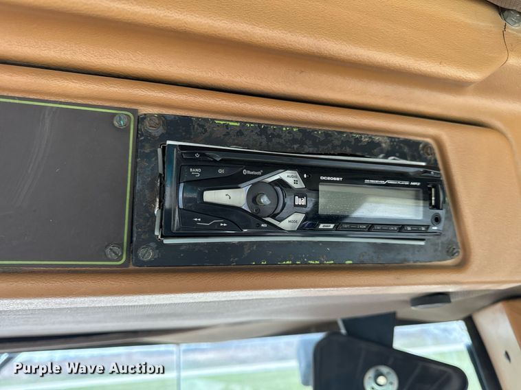 image for item DV1861 Steiger Tractor Wildcat 1000 4WD tractor