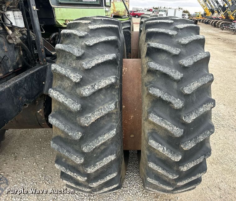 image for item DV1861 Steiger Tractor Wildcat 1000 4WD tractor