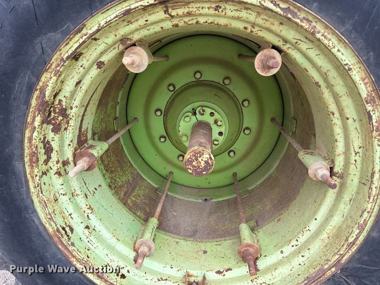 image for item DV1861 Steiger Tractor Wildcat 1000 4WD tractor