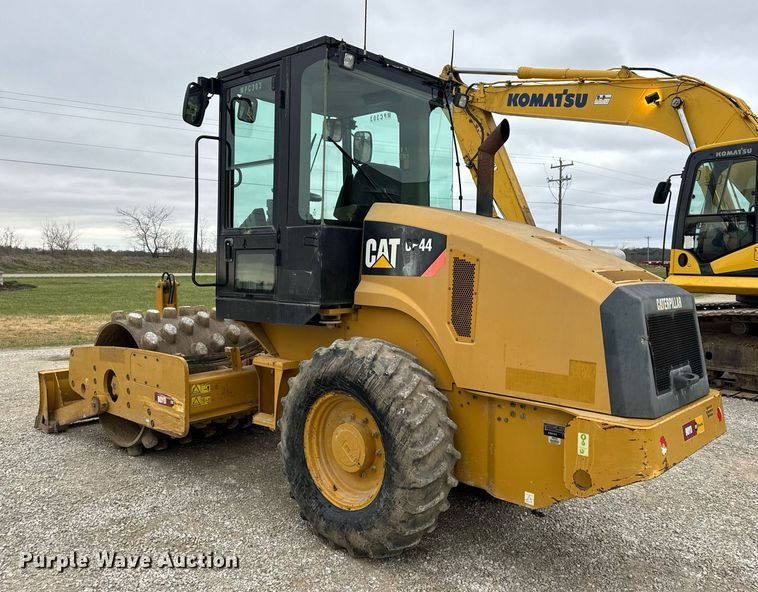 image for item DV1862 2014 Caterpillar CP44 single drum vibratory roller