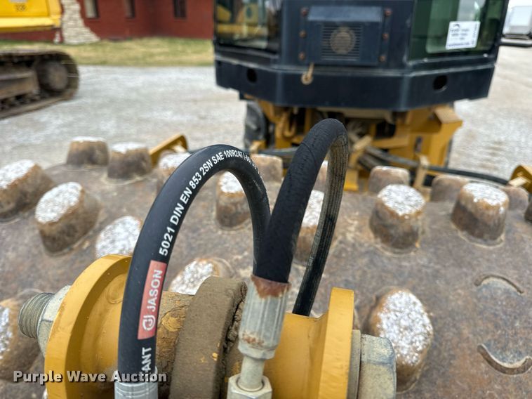 image for item DV1862 2014 Caterpillar CP44 single drum vibratory roller