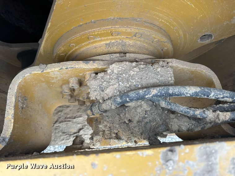 image for item DV1862 2014 Caterpillar CP44 single drum vibratory roller