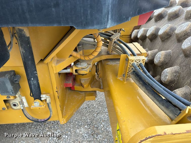 image for item DV1862 2014 Caterpillar CP44 single drum vibratory roller