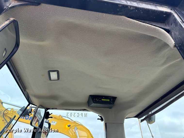 image for item DV1862 2014 Caterpillar CP44 single drum vibratory roller