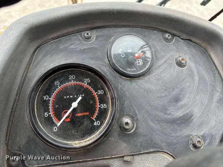 image for item DV1862 2014 Caterpillar CP44 single drum vibratory roller