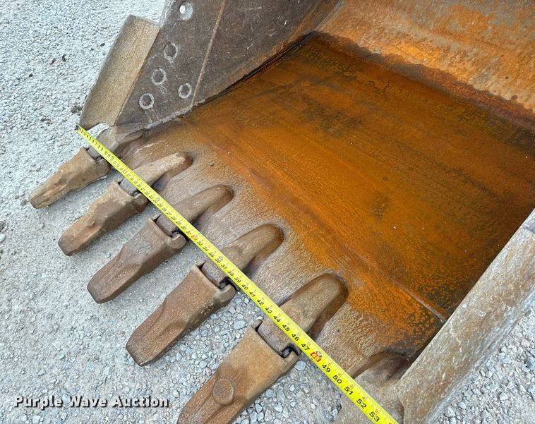 image for item DV1863 2017 Caterpillar 335F LCR excavator