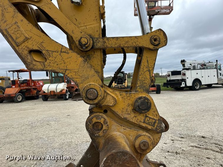 image for item DV1863 2017 Caterpillar 335F LCR excavator