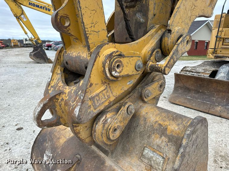 image for item DV1863 2017 Caterpillar 335F LCR excavator