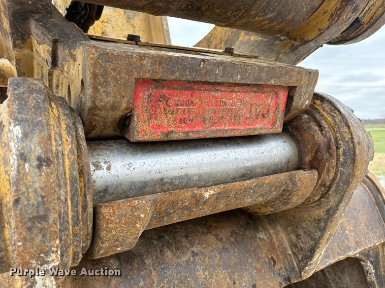 image for item DV1863 2017 Caterpillar 335F LCR excavator