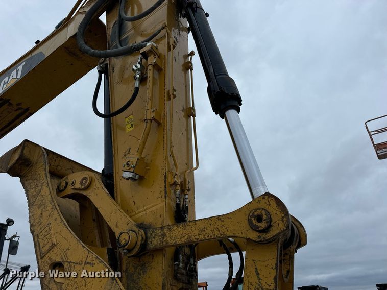 image for item DV1863 2017 Caterpillar 335F LCR excavator