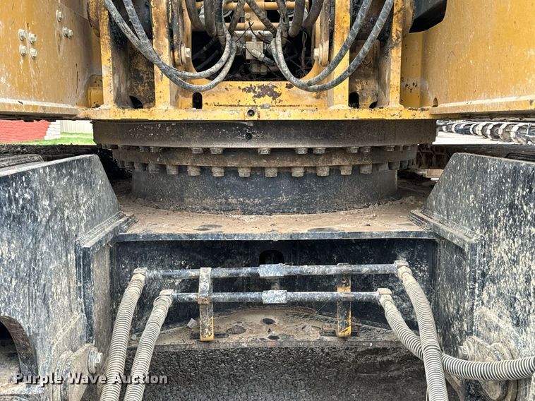 image for item DV1863 2017 Caterpillar 335F LCR excavator
