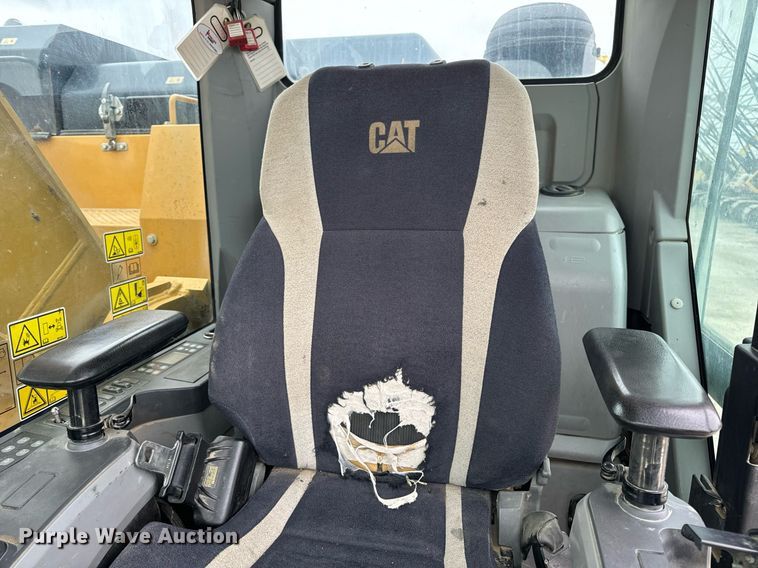 image for item DV1863 2017 Caterpillar 335F LCR excavator