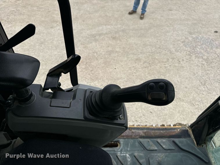 image for item DV1863 2017 Caterpillar 335F LCR excavator