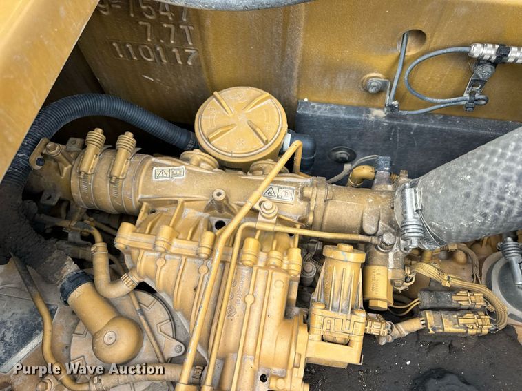 image for item DV1863 2017 Caterpillar 335F LCR excavator