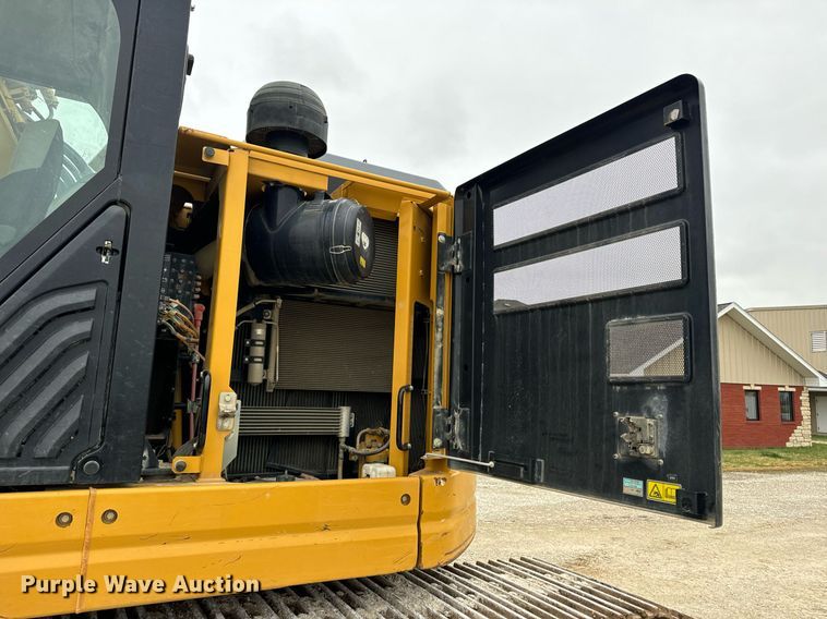 image for item DV1863 2017 Caterpillar 335F LCR excavator