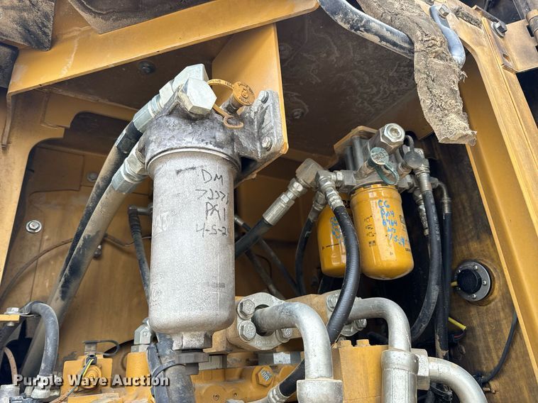 image for item DV1863 2017 Caterpillar 335F LCR excavator