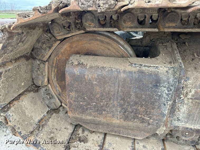 image for item DV1863 2017 Caterpillar 335F LCR excavator