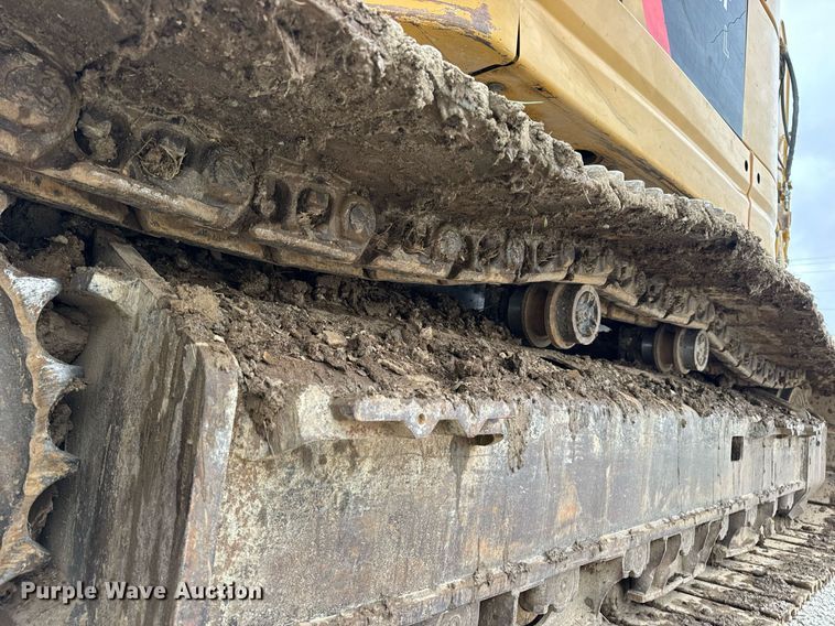 image for item DV1863 2017 Caterpillar 335F LCR excavator