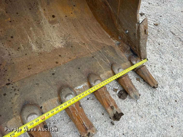 image for item DV1864 2017 Komatsu PC290LC-11 excavator