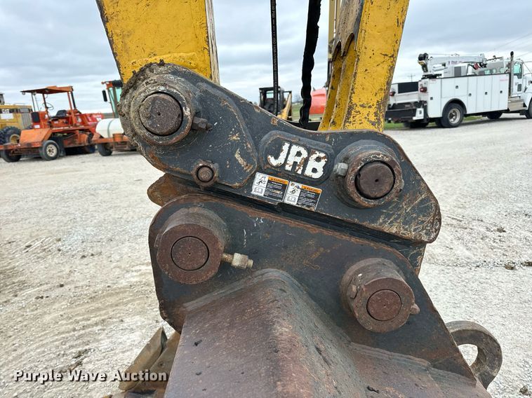 image for item DV1864 2017 Komatsu PC290LC-11 excavator