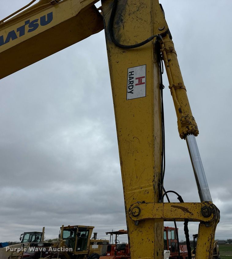 image for item DV1864 2017 Komatsu PC290LC-11 excavator
