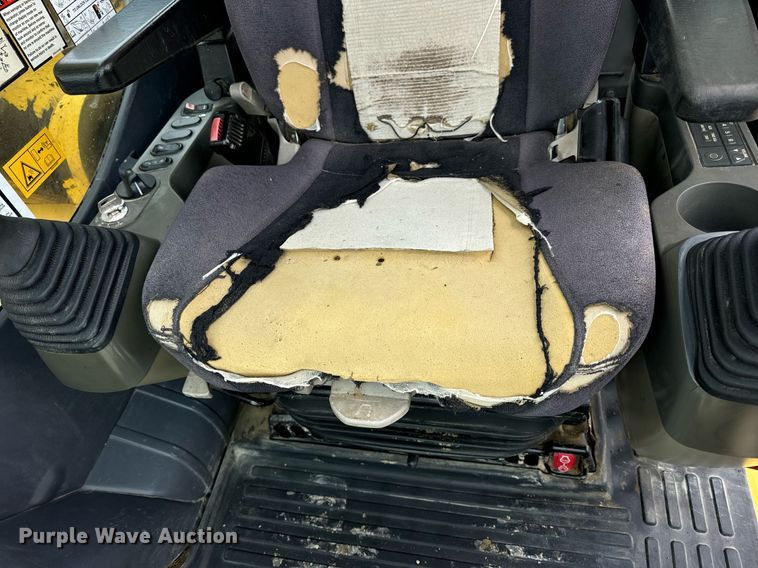 image for item DV1864 2017 Komatsu PC290LC-11 excavator