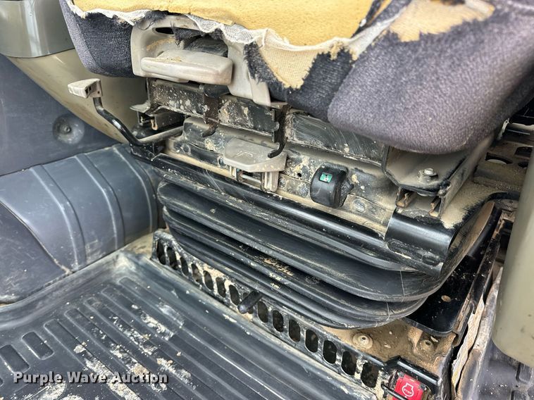 image for item DV1864 2017 Komatsu PC290LC-11 excavator