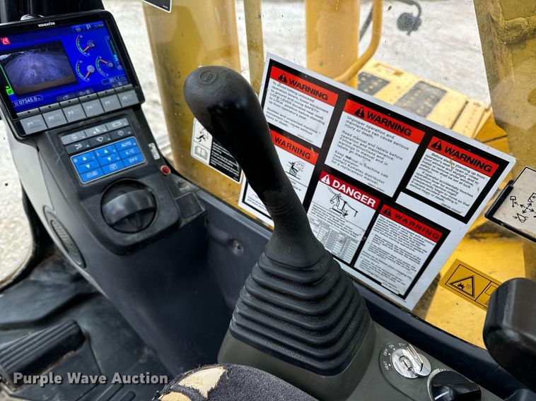 image for item DV1864 2017 Komatsu PC290LC-11 excavator